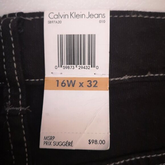 NWT Calvin Klein Ladies Plus Size 16W x 32 Black Bootcut Jeans - Picture 11 of 15